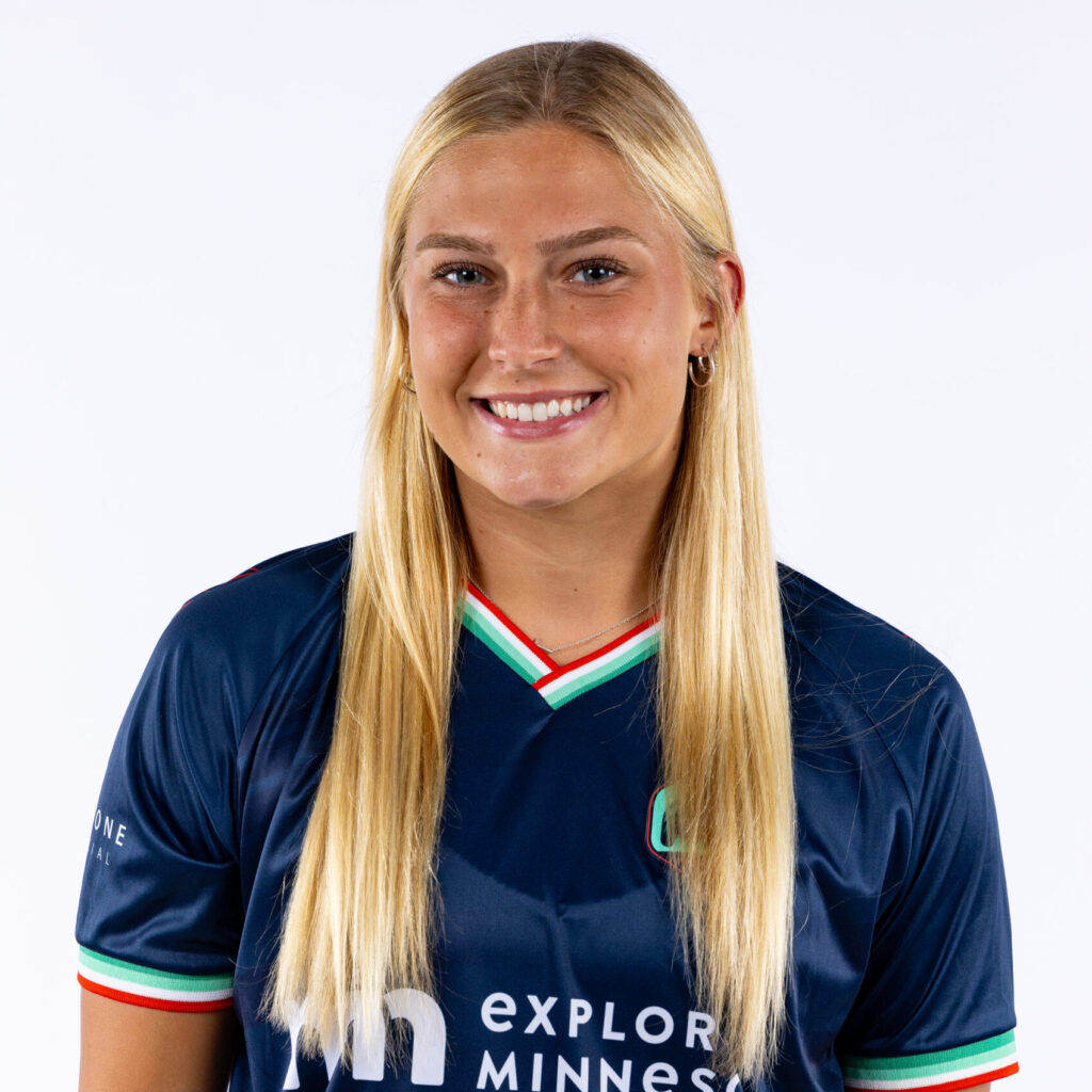 ava-westlund-minnesota-aurora